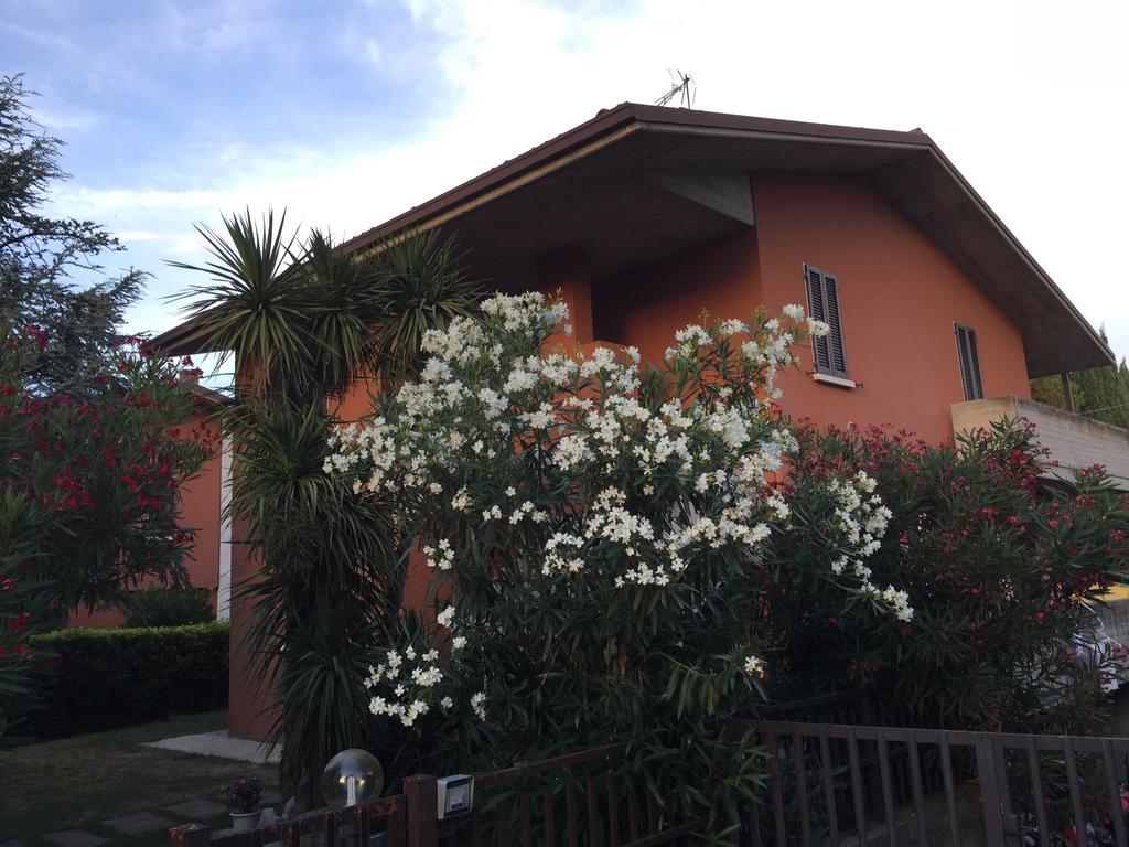 La Casa Di Rivo Hotel Desenzano del Garda Exterior foto